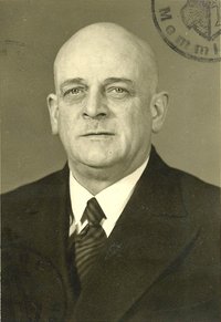 Georg Fey, Foto aus dem Meldebogen zur polizeilichen Registrierung, August 1946